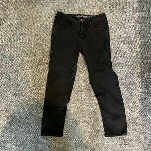 American Eagle jean capris
